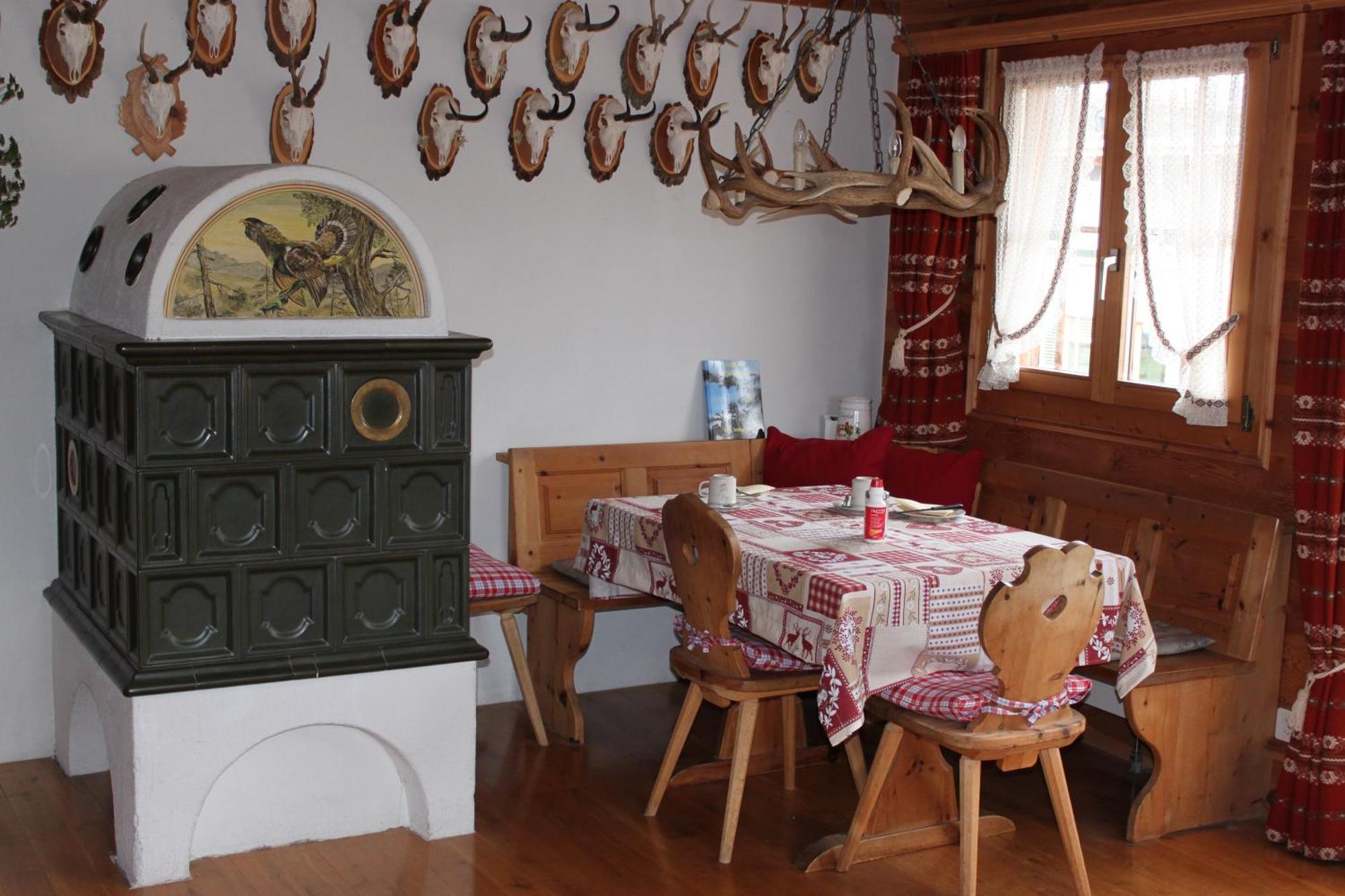 B&B Haus Im Sand Davos Esterno foto